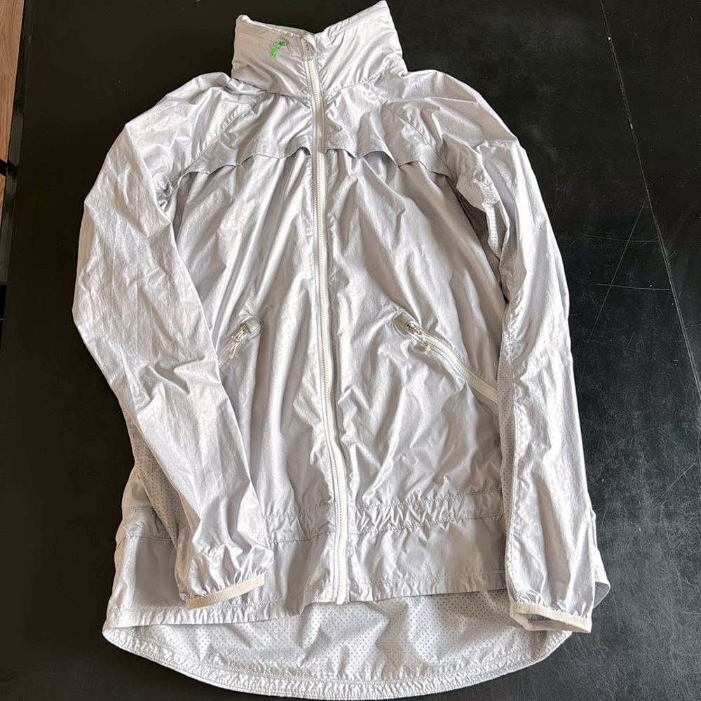 Lululemon Windbreaker